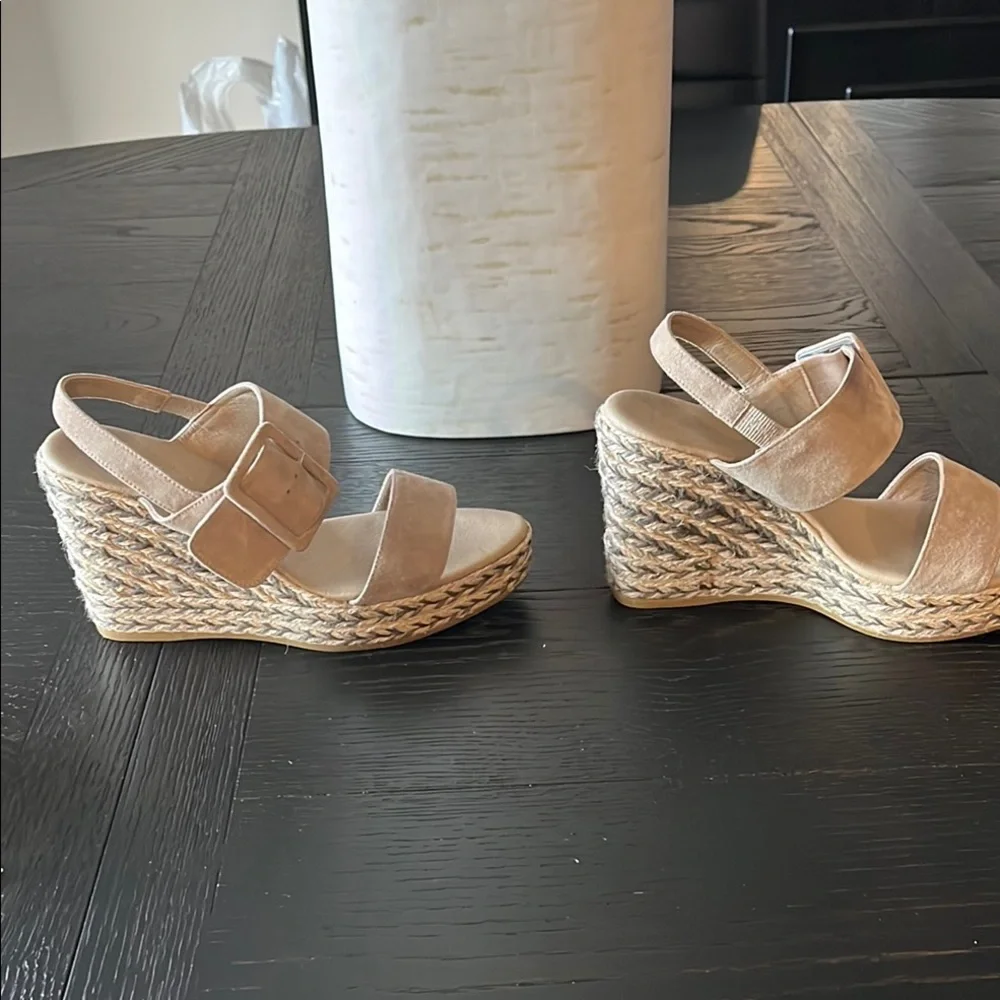 A‎ paseart Cream Espadrilles with Adjustable Straps and Cushioned Sole Size 8